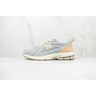 New Balance 1906 "Wolf Grey/Pink" фото № 2 New Balance 1906 "Wolf Grey/Pink" фото № 2