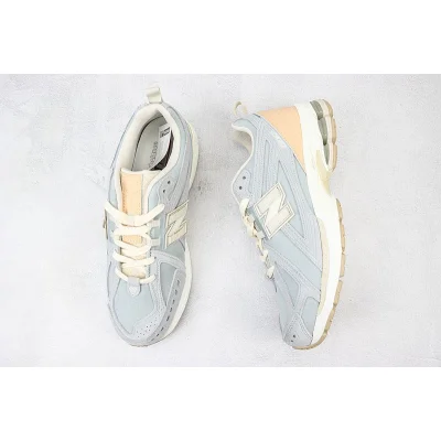 New Balance 1906 "Wolf Grey/Pink" фото № 6 New Balance 1906 "Wolf Grey/Pink" фото № 6