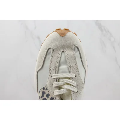 New Balance 327 “Animal print” фото № 3