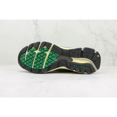 Teddy Santis x New Balance 990v3 "Green/Yellow" фото № 8