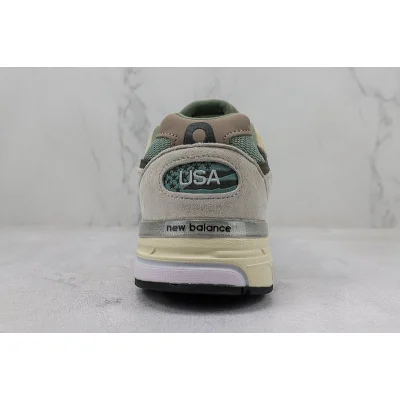 New Balance 993 "Beige/Grey/Green" фото № 9