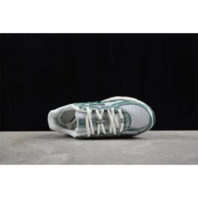 New ﻿Balance U740GR2 "White/Marsh Green" фото № 3