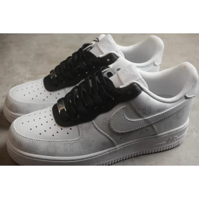 Nike Air Force 1 Low "White/Black" фото № 6