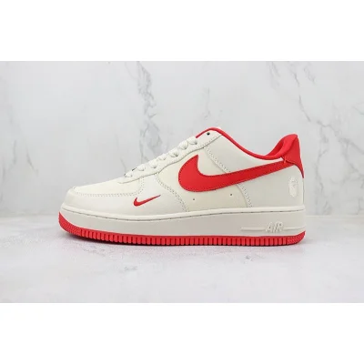 A Bathing Ape x Nike Air Force 1 Low "Sail Red/Off White" фото № 2 A Bathing Ape x Nike Air Force 1 Low "Sail Red/Off White" фото № 2