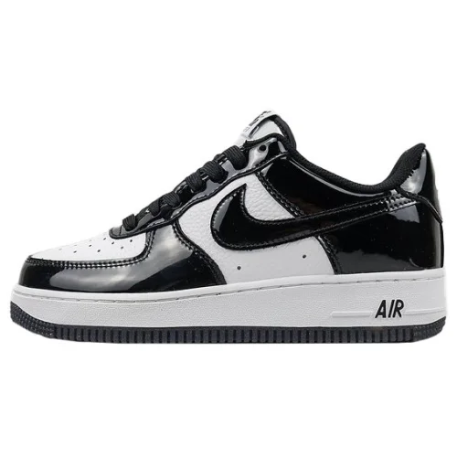 Nike Air Force 1 Low "Lacquered Black/White"