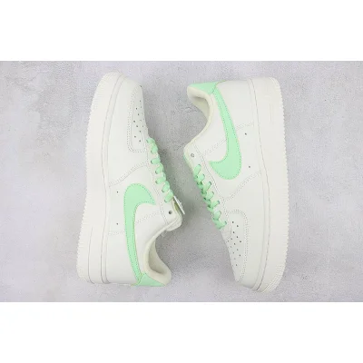 Nike Air Force 1 Low "White/Tiffany Green" фото № 6