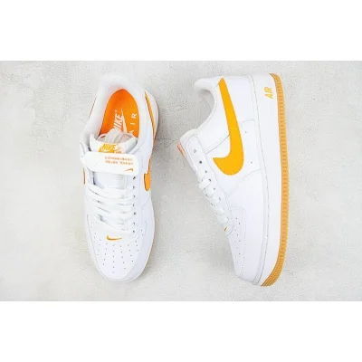 Nike Air Force 1 Low "White/Pumpkin Orange" фото № 6 Nike Air Force 1 Low "White/Pumpkin Orange" фото № 6