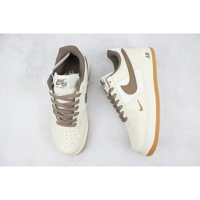 Nike Air Force 1 Low "Light Brown/Cream White" фото № 6 Nike Air Force 1 Low "Light Brown/Cream White" фото № 6