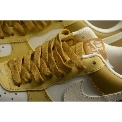 Nike Air Force 1 "Golden Cream" фото № 4