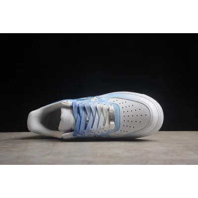 Nike Air Force 1 "Blue Ice" фото № 7 Nike Air Force 1 "Blue Ice" фото № 7