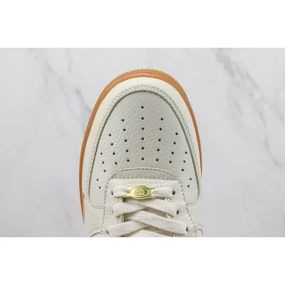 Nike Air Force 1 07 Low "Brown/White/Gold" фото № 4