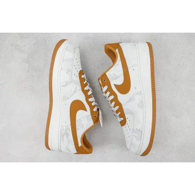 Nike Air Force 1 Low "White/Brown/Grey Khaki" фото № 6 Nike Air Force 1 Low "White/Brown/Grey Khaki" фото № 6
