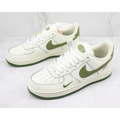 Nike Air Force 1 Low "Olive Green" фото № 5 Nike Air Force 1 Low "Olive Green" фото № 5