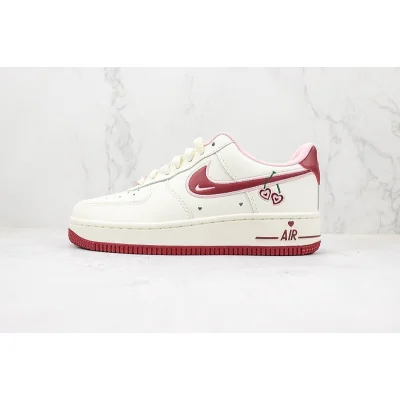 Nike Air Force 1 Low "Valentine's Day 2023" фото № 2