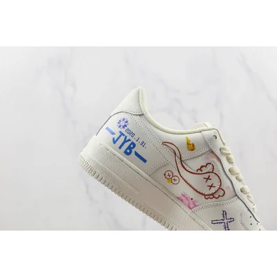 Nike Air Force 1 Low "Rainbow Graffiti" фото № 3