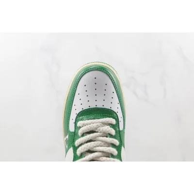 Nike Air Force 1 Low "Good Bye White/Pine Green" фото № 4 Nike Air Force 1 Low "Good Bye White/Pine Green" фото № 4