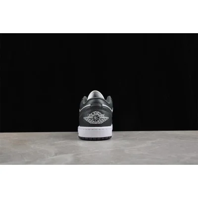 Nike Air Jordan 1 Low "Grey/White" фото № 5 Nike Air Jordan 1 Low "Grey/White" фото № 5