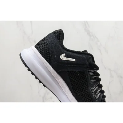 Stussy x Nike Air Max 2013 "Black/White" фото № 3