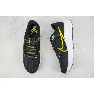Nike Air Zoom Pegasus 40 "Black/Yellow Swoosh" фото № 6