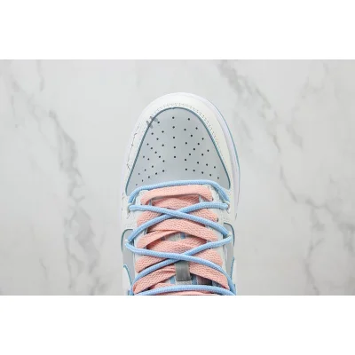 Nike Dunk Low "Pretty Boy" фото № 4 Nike Dunk Low "Pretty Boy" фото № 4