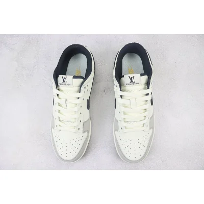 Louis Vuitton x Nike Dunk Low "Simplified White/Crow Black/Grey" фото № 7