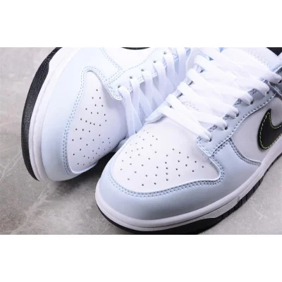 Nike Dunk Low "Grey/Green Strike" фото № 4 Nike Dunk Low "Grey/Green Strike" фото № 4