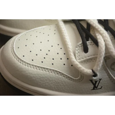 Louis Vuitton x Nike Dunk Low "Beige/Olive" фото № 4 Louis Vuitton x Nike Dunk Low "Beige/Olive" фото № 4