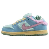 Nike SB Dunk Low "Fuzzy Pastel"