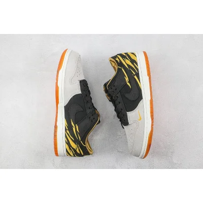 Nike Dunk Low "Year of the Tiger" фото № 7