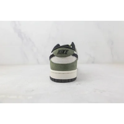 Otomo Katsuhiro x Nike SB Dunk Low "Green/White" фото № 8