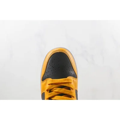 Nike Dunk Low "Goldenrod" фото № 3