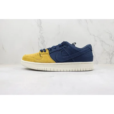 Nike SB Dunk Low Pro PRM "90s Backpack" фото № 2