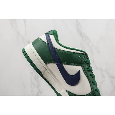 Nike Dunk Low "Gorge Green" фото № 3