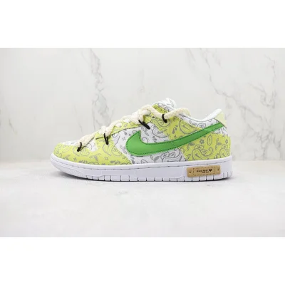 Nike SB Dunk Low "Green/White Paisley" фото № 2