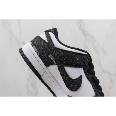 Levis x Nike SB Dunk Low "Black/White" фото № 4