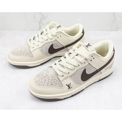 Louis Vuitton x Nike SB Dunk Low "Virgil" фото № 5