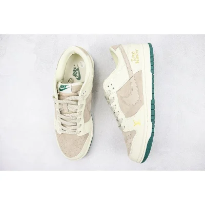 Louis Vuitton x Nike Dunk Low "Ivory/Green/Beige" фото № 7