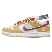 Nike Dunk Low "Gingerbread Man"