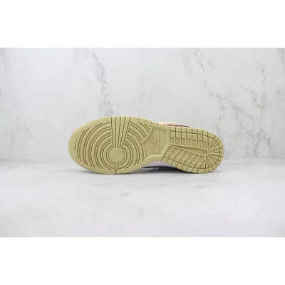 Nike Dunk Low "Gingerbread Man" фото № 8