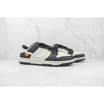 TIGHTBOOTH x Nike Dunk Low "White/Safety Orange" фото № 6