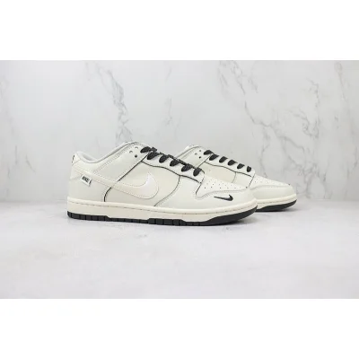 Nike Dunk Low "Light Bone/Black/Mini Swoosh" фото № 6