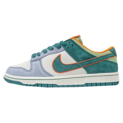 Otomo Katsuhiro x Nike Dunk Low "Steamboy/Turquoise"