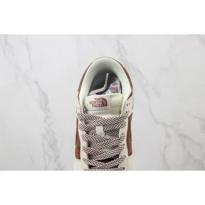 The North Face x Nike Dunk Low "Sepia Brown/Cream White" фото № 5