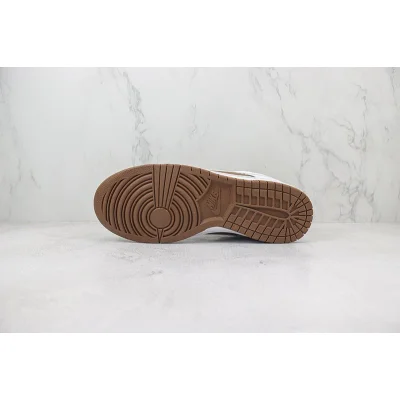 Nike Dunk Low "Loam Brown/White" фото № 8 Nike Dunk Low "Loam Brown/White" фото № 8