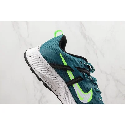 Gore-Tex x Nike Zoom Pegasus Trail 2 "Bottle Green" фото № 5