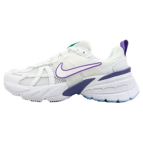Nike Runtekk "Summit White"