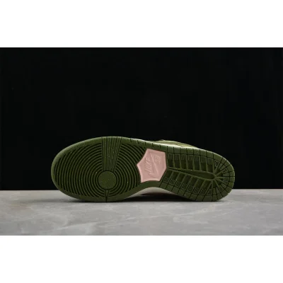 Yuto Horigome x Nike SB Dunk "Matcha" фото № 4 Yuto Horigome x Nike SB Dunk "Matcha" фото № 4