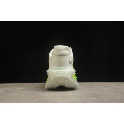 Nike Vomero Premium "Coconut Milk/Alabaster" фото № 9 Nike Vomero Premium "Coconut Milk/Alabaster" фото № 9
