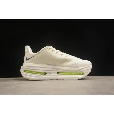 Nike Vomero Premium "Sail/Light Bone/Cream" фото № 7