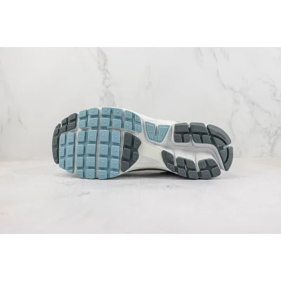 Nike Zoom Vomero 5 "Ocean Bliss" фото № 8 Nike Zoom Vomero 5 "Ocean Bliss" фото № 8